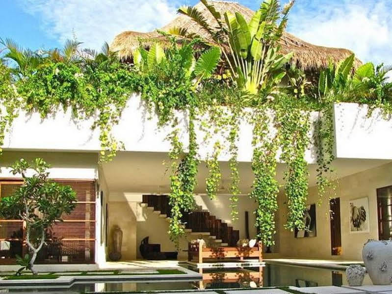Nyaman Villas Seminyak  Bagian luar foto