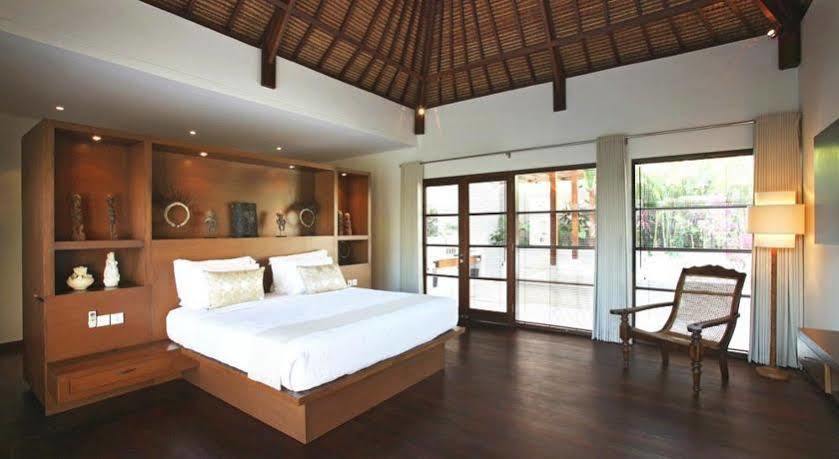Nyaman Villas Seminyak  Bagian luar foto